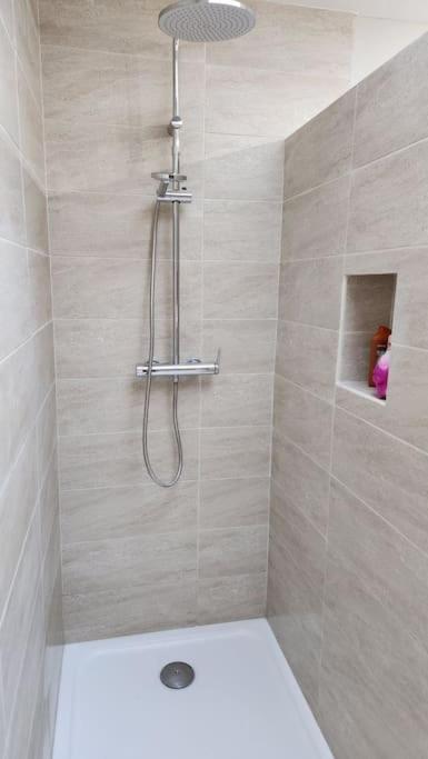 La Taniere Lens Est Appartement Sallaumines Buitenkant foto